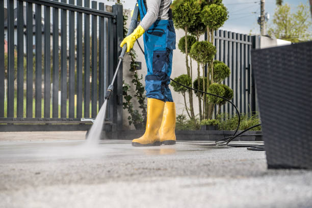 Professional Pressure Washing Services in Gateway, AK
